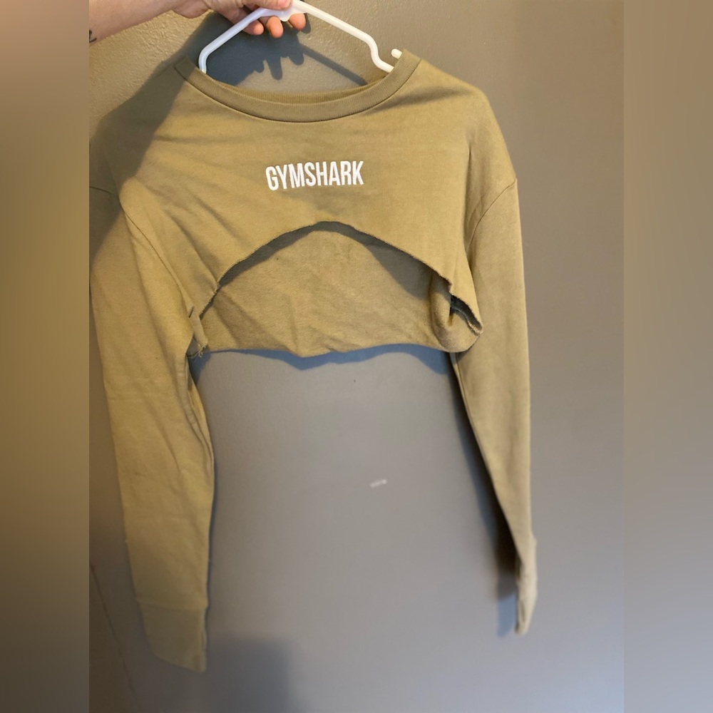 Olive Gymshark shrug